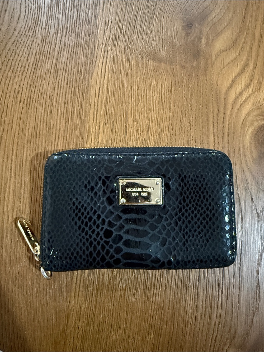 Michael kors wallet
